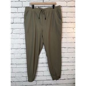 Men's VRST Joggers size XL Commuter Slim Fit Jogger XL Delta Brown NWT